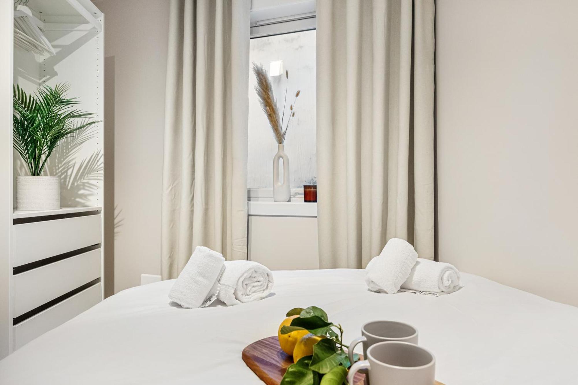 King Bed - Renovated 2024 - 2Br Behind Bryggen Apartment Bergen Luaran gambar